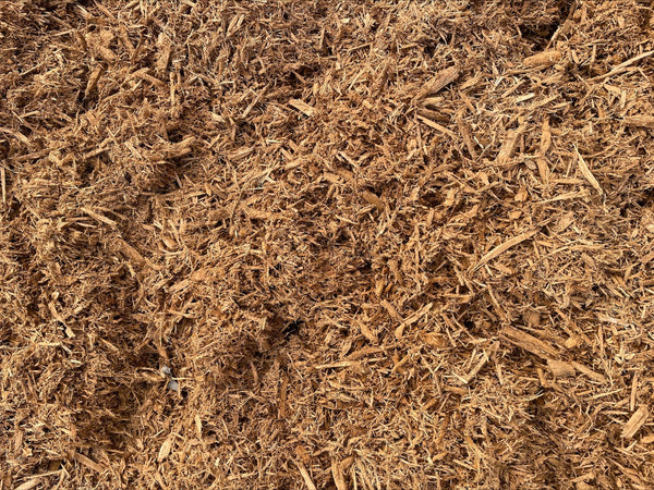 Mulch--Royal Gold Shredded Hardwood